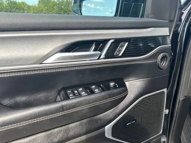 2025 Jeep Wagoneer - $46,000