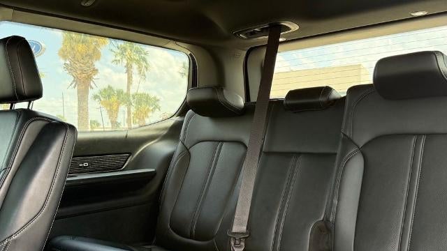 2023 Jeep Wagoneer Carbide