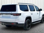 2023 Wagoneer Thumbnail 10
