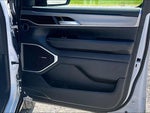 2023 Wagoneer Thumbnail 22