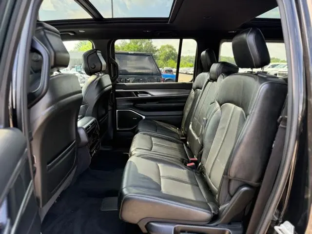 2024 Jeep Wagoneer - $37,500