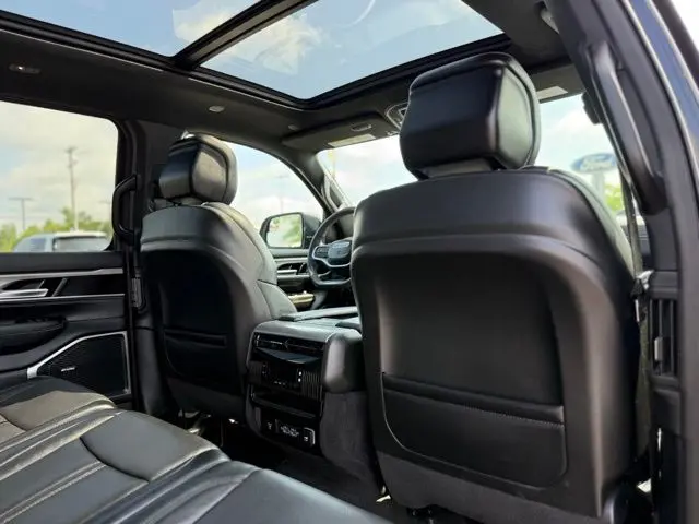 2024 Jeep Wagoneer - $37,500