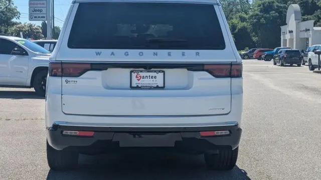 2024 Jeep Wagoneer Series II