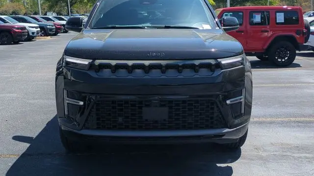 2026 Jeep Grand Wagoneer Limited Altitude