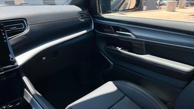 2026 Jeep Grand Wagoneer Limited Altitude