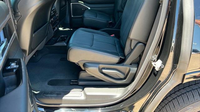 2026 Jeep Grand Wagoneer Limited Altitude