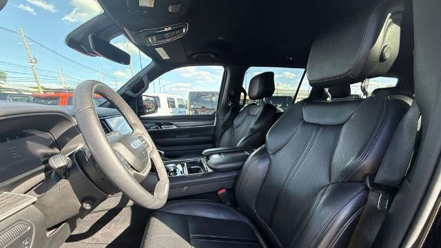 2023 Jeep Wagoneer Carbide