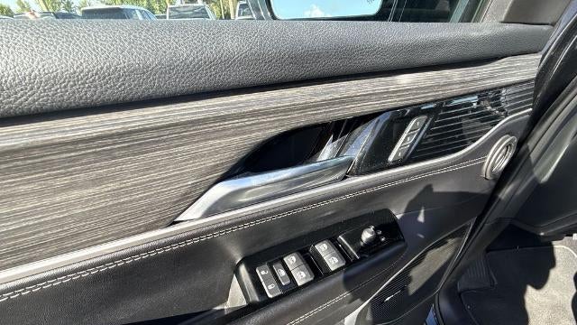 2023 Jeep Wagoneer Carbide
