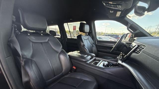 2023 Jeep Wagoneer Carbide