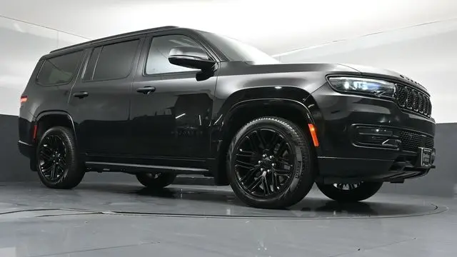 2023 Jeep Wagoneer Carbide