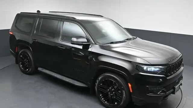 2023 Jeep Wagoneer Carbide