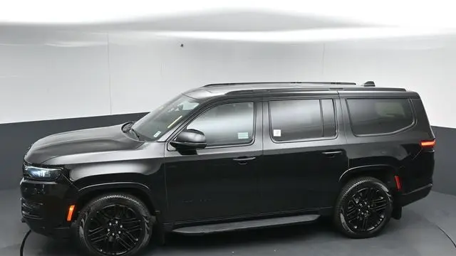 2023 Jeep Wagoneer Carbide