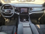 2023 Wagoneer Thumbnail 9