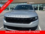 2023 Wagoneer Thumbnail 2