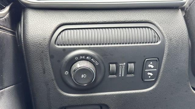 2024 Jeep Wagoneer Carbide