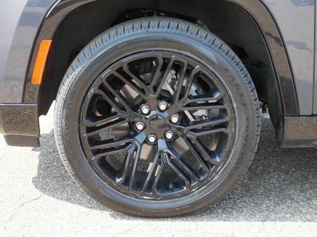 2024 Jeep Wagoneer - $44,945