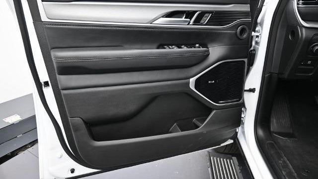2026 Jeep Grand Wagoneer Limited Altitude