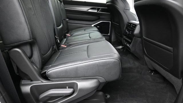 2026 Jeep Grand Wagoneer Limited Altitude