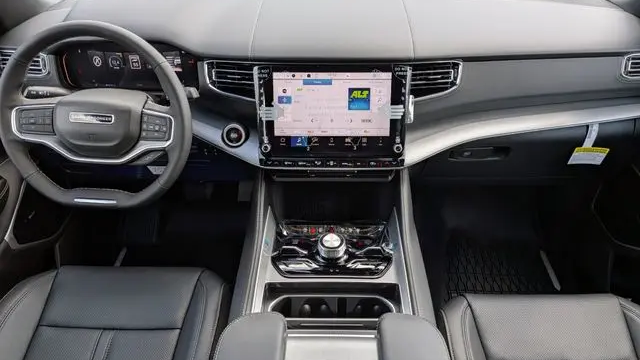 2026 Jeep Grand Wagoneer Limited Reserve
