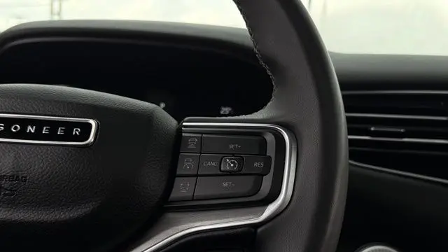 2024 Jeep Wagoneer Carbide