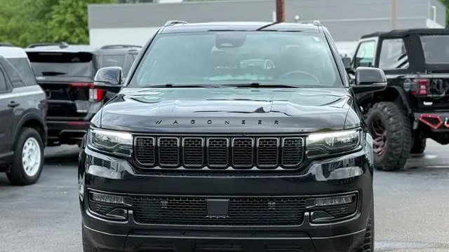 2024 Jeep Wagoneer Carbide
