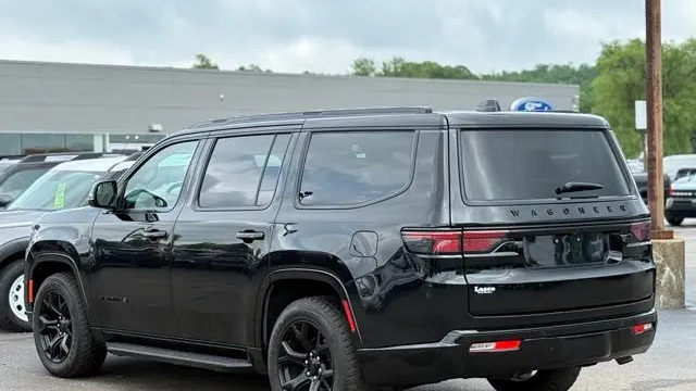 2024 Jeep Wagoneer Carbide
