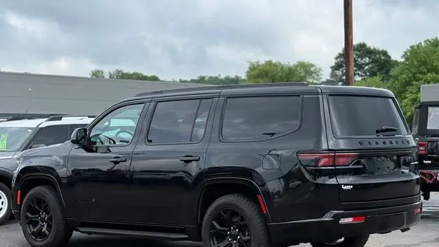 2024 Jeep Wagoneer Carbide