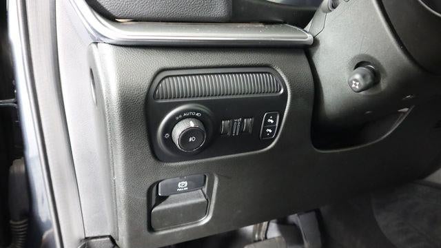 2024 Jeep Wagoneer Carbide