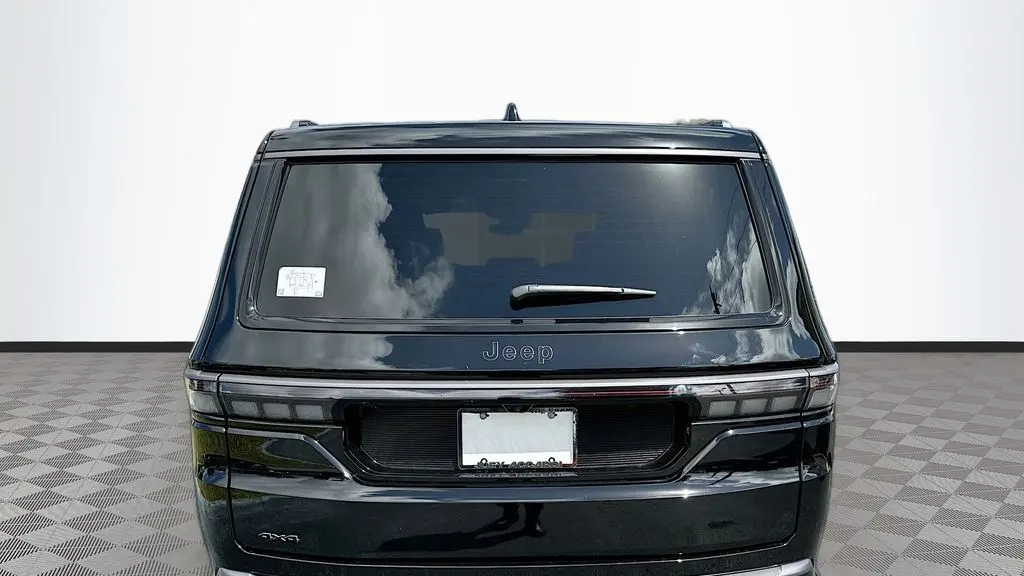 2026 Jeep Grand Wagoneer Limited Altitude