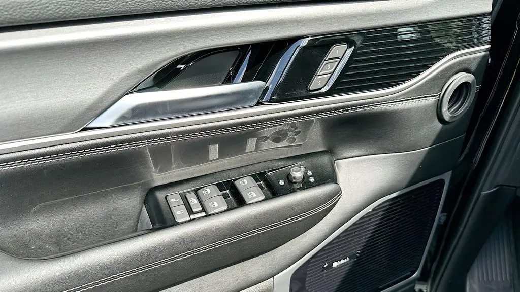 2026 Jeep Grand Wagoneer Limited Altitude