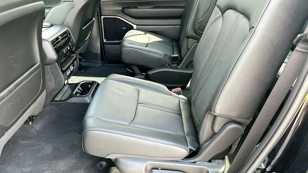 2026 Jeep Grand Wagoneer Limited Altitude