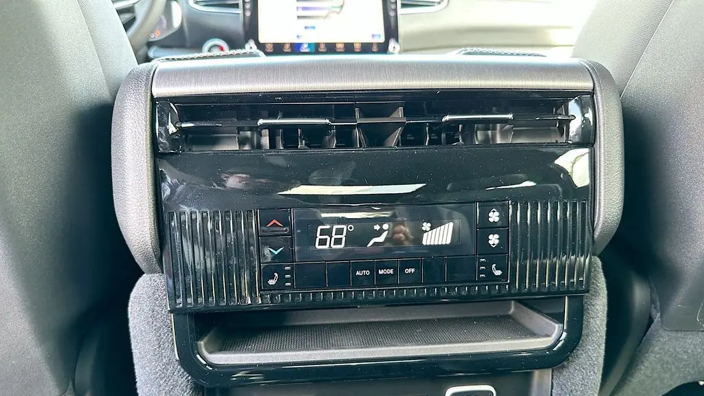 2026 Jeep Grand Wagoneer Limited Altitude