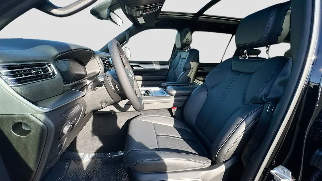 2026 Jeep Grand Wagoneer Limited Altitude