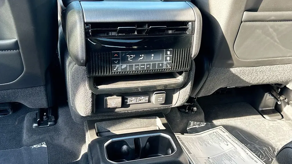 2026 Jeep Grand Wagoneer Limited Altitude