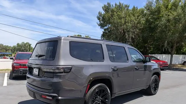 2026 Jeep Grand Wagoneer Limited Reserve