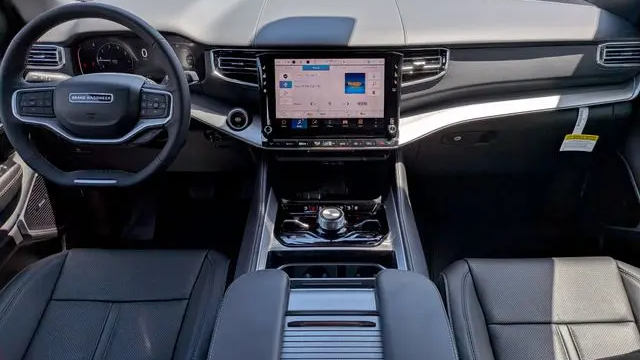 2026 Jeep Grand Wagoneer Limited Reserve
