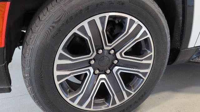 2023 Jeep Wagoneer Carbide