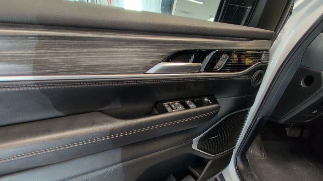 2023 Jeep Wagoneer Carbide