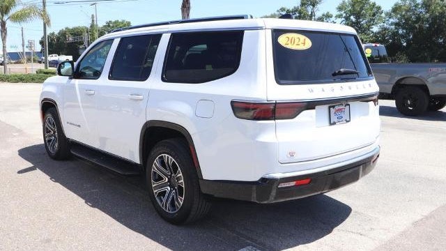2024 Jeep Wagoneer Carbide