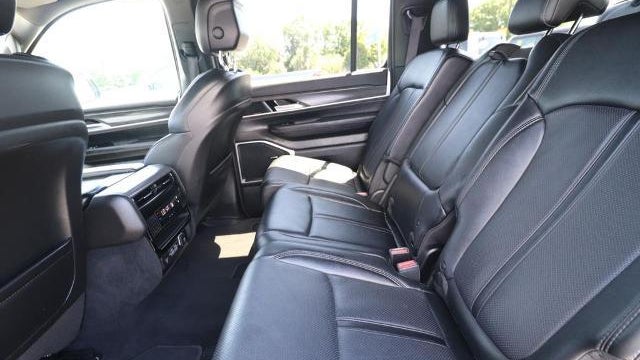 2024 Jeep Wagoneer Carbide