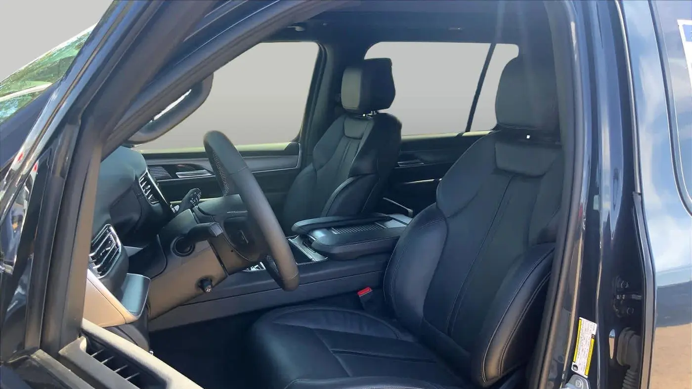 2025 Jeep Wagoneer Series II