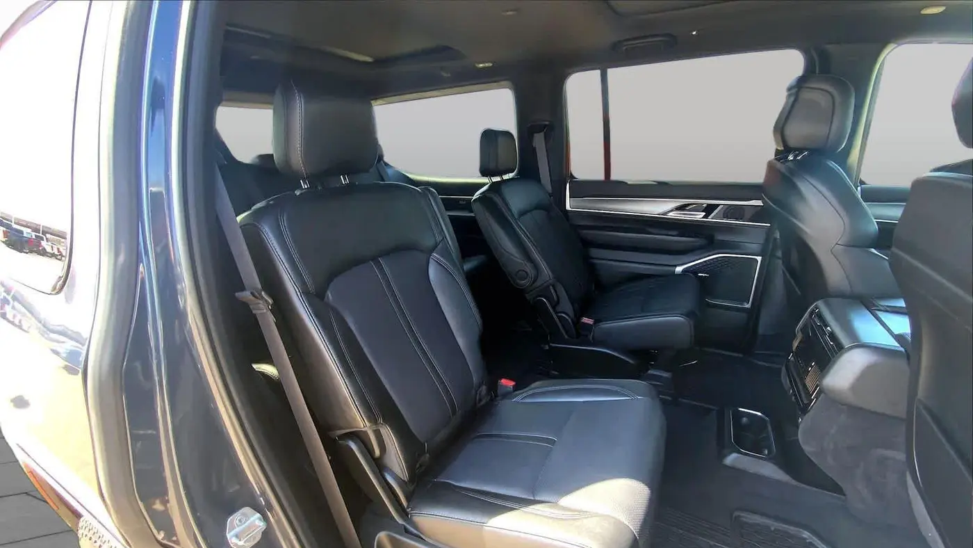 2025 Jeep Wagoneer Series II