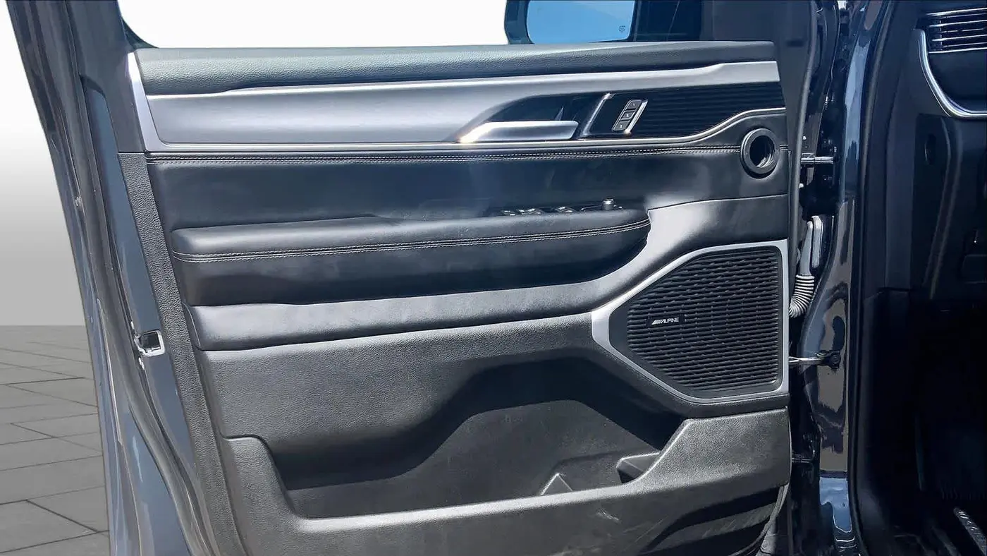 2025 Jeep Wagoneer Series II