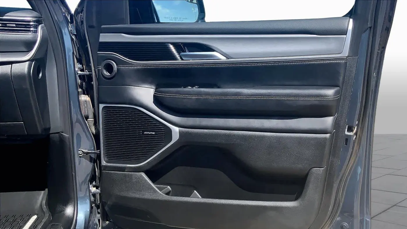 2025 Jeep Wagoneer Series II
