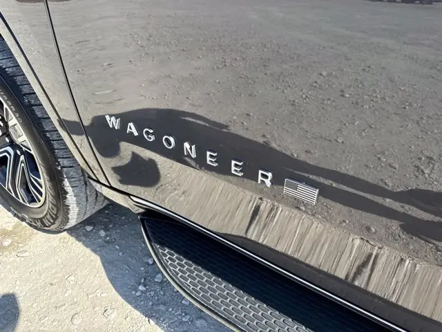 2025 Jeep Wagoneer - $43,700