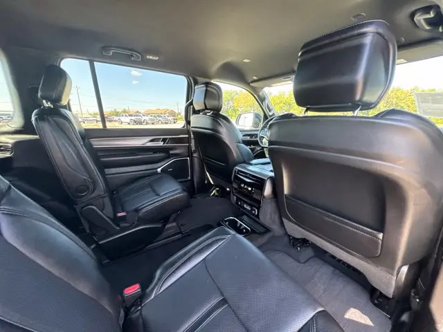 2025 Jeep Wagoneer - $43,700