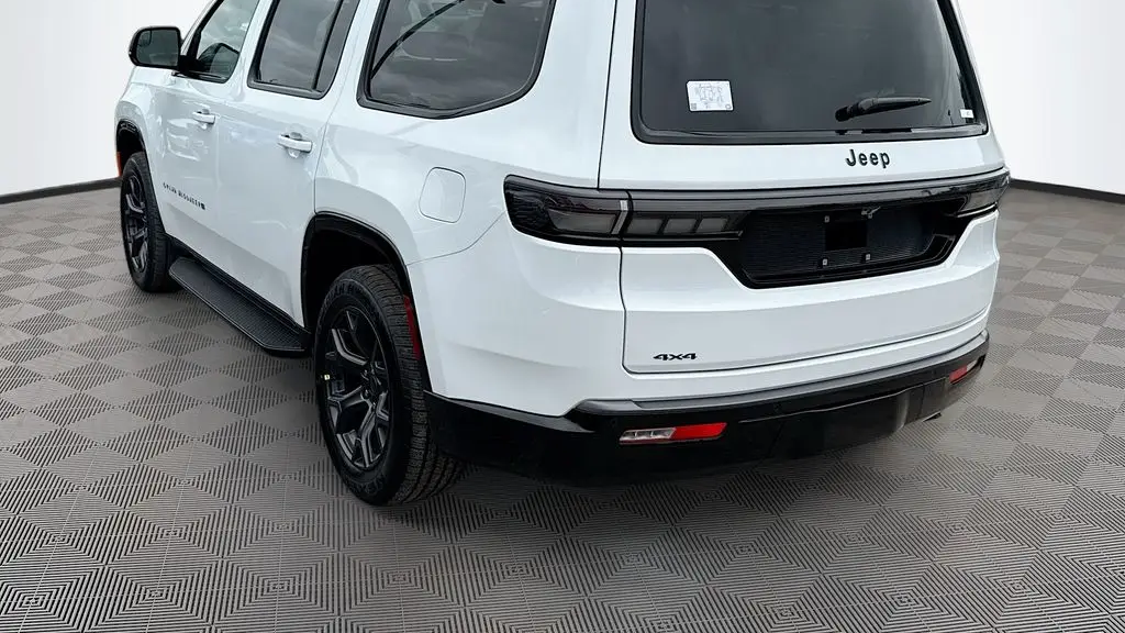 2026 Jeep Grand Wagoneer Limited Altitude