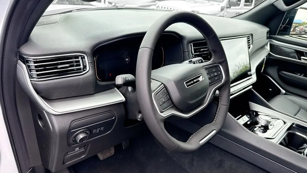 2026 Jeep Grand Wagoneer Limited Altitude