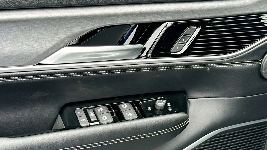 2026 Jeep Grand Wagoneer Limited Altitude