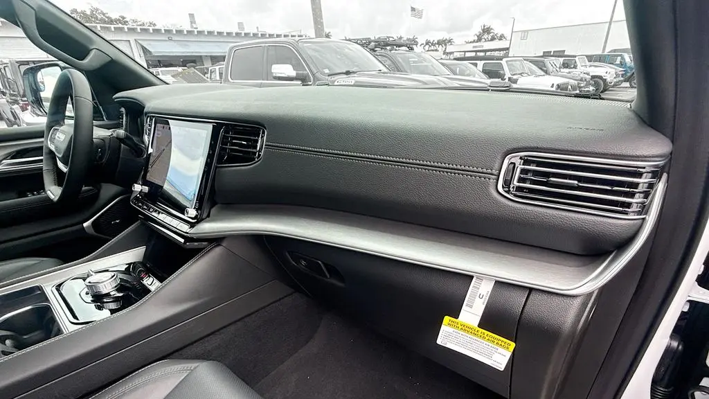 2026 Jeep Grand Wagoneer Limited Altitude